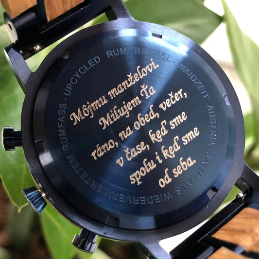 Gravírování ze zadní strany