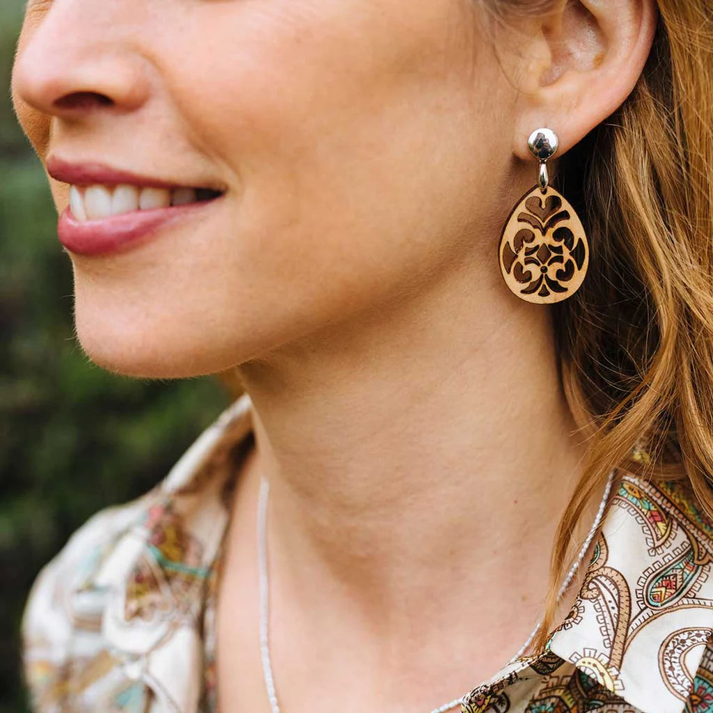 DŘEVĚNÉ ŠPERKY WAIDZEIT