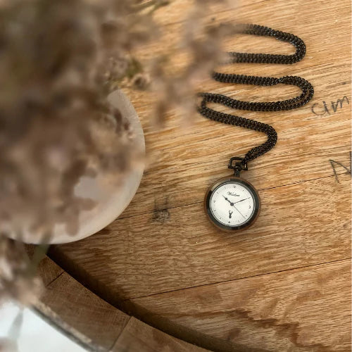 Noir Elegance – dámské kapesní hodinky