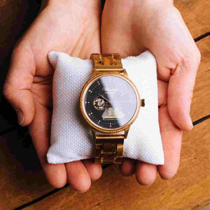 Dřevěné atuomatické hodinky Seute Deern Gold