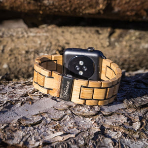 dřevěný řemínek na apple watch