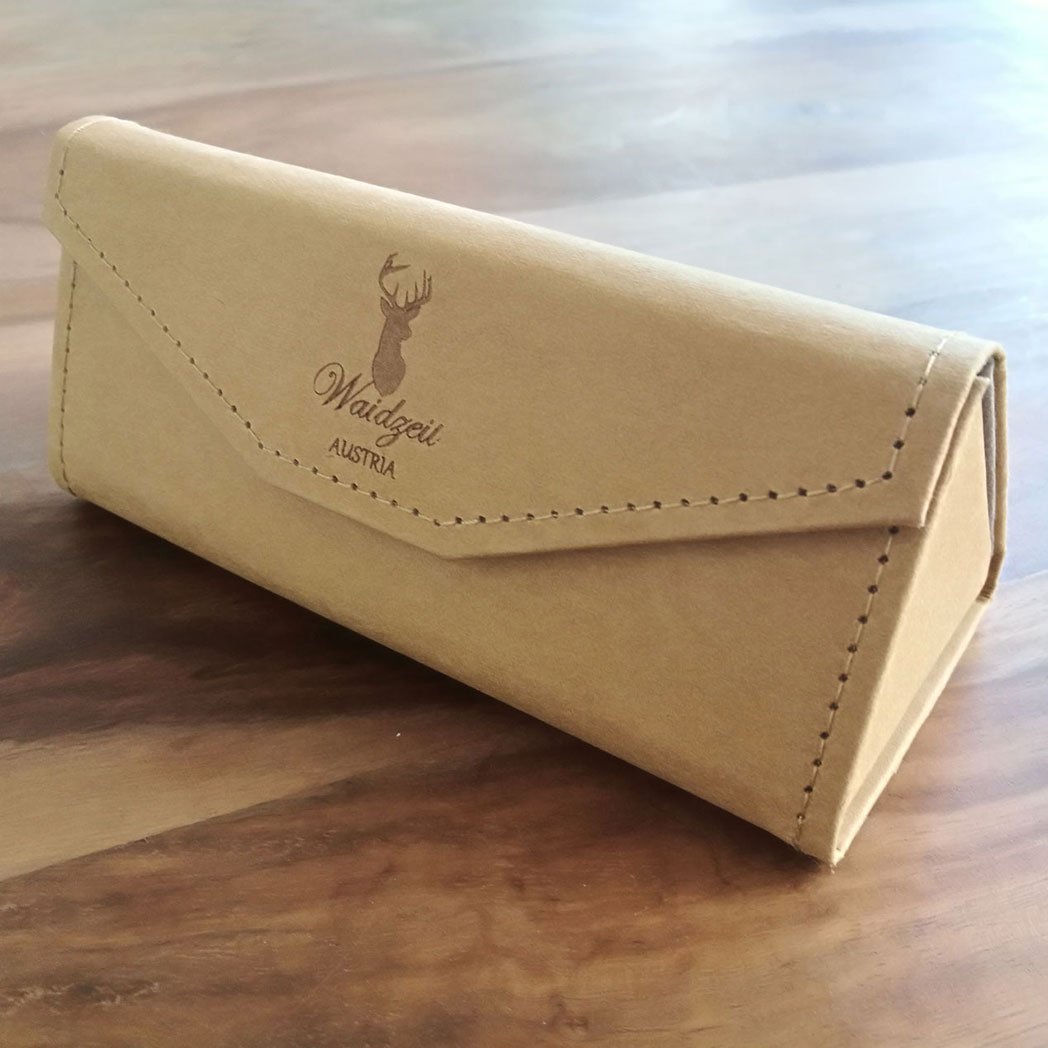 balenie na drevene okuliare